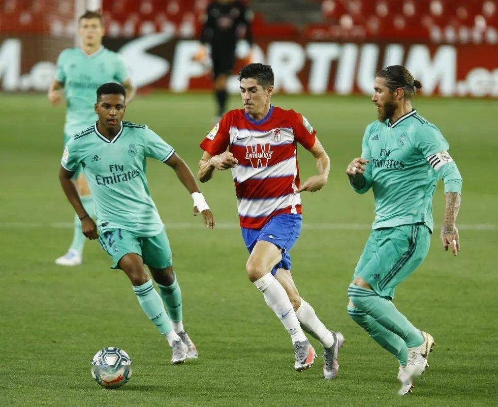 球天下体育官网-向魔王伊罗洛基亚献祭吧动漫